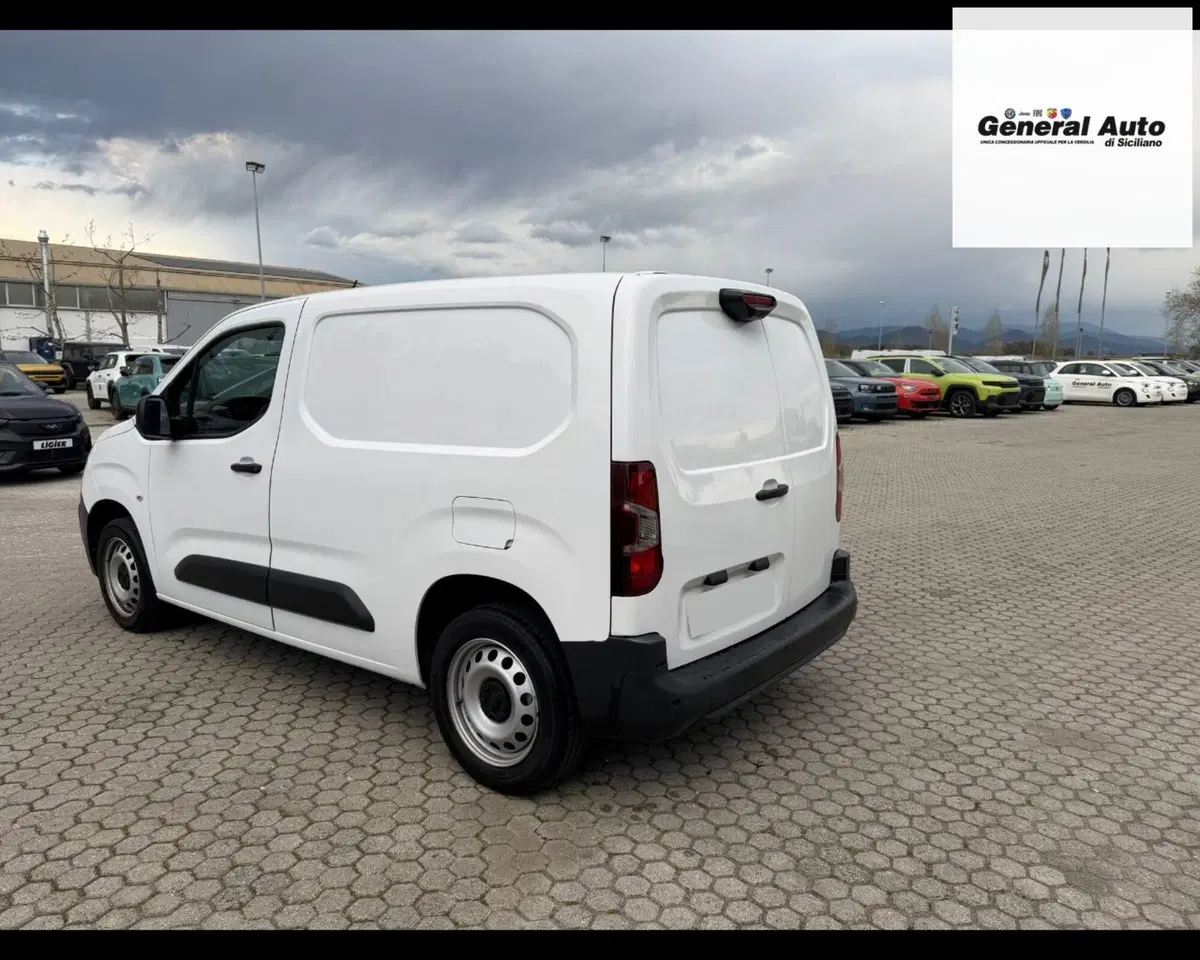 Peugeot Partner Furgone usata a Lucca (5)