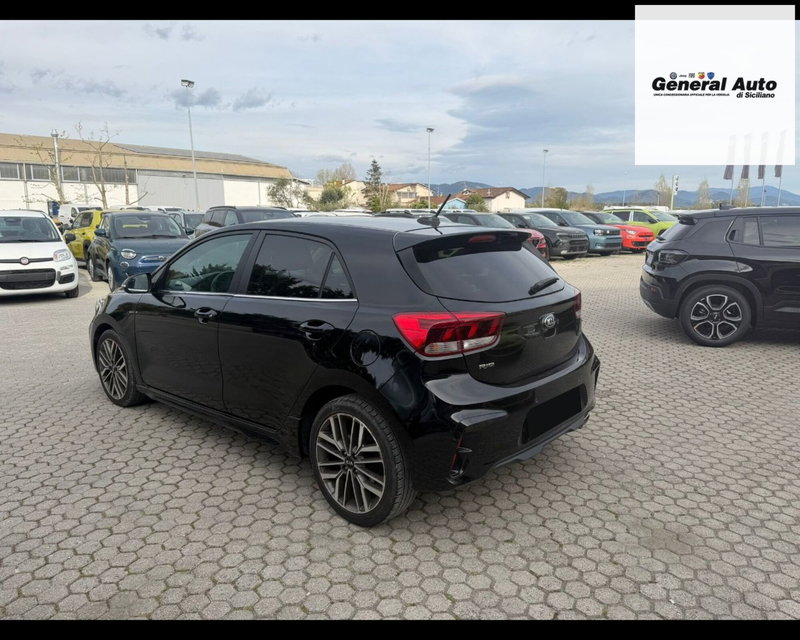 Kia Rio usata a Lucca (5)