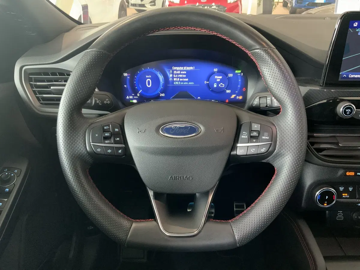 Ford Kuga usata a Vercelli (18)
