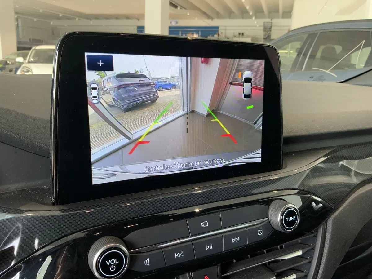 Ford Kuga usata a Vercelli (14)