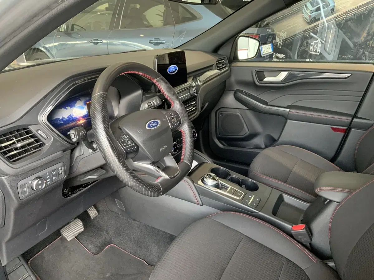 Ford Kuga usata a Vercelli (4)