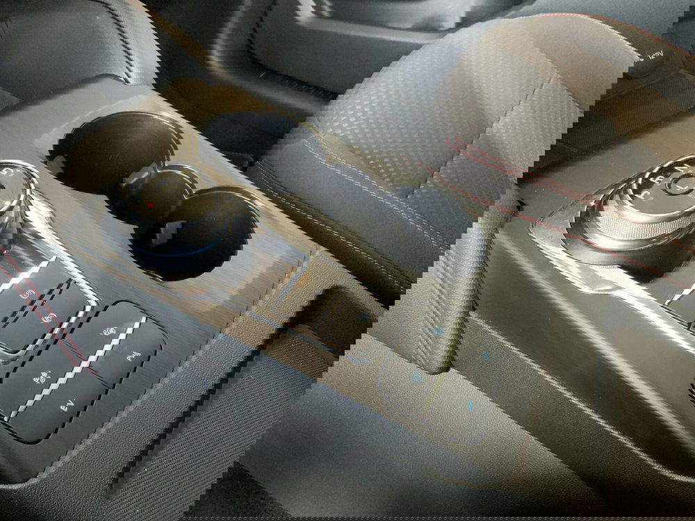 Ford Kuga usata a Vercelli (7)