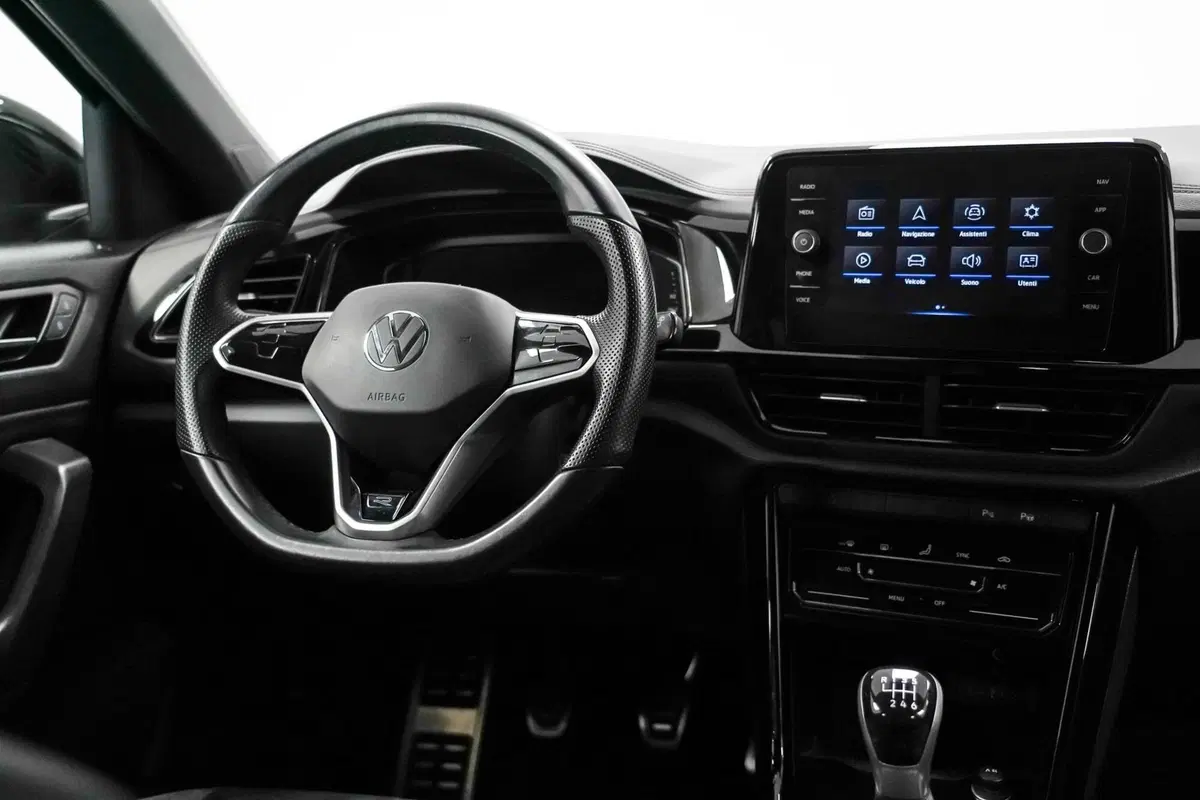 Volkswagen T-Roc usata a Varese (11)