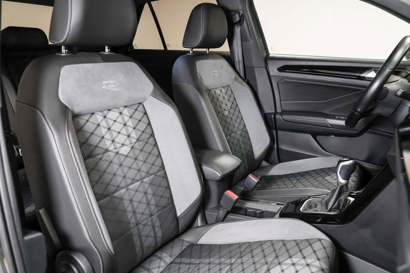 Volkswagen T-Roc usata a Varese (13)