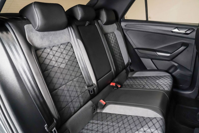 Volkswagen T-Roc usata a Varese (14)