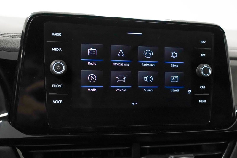 Volkswagen T-Roc usata a Varese (15)