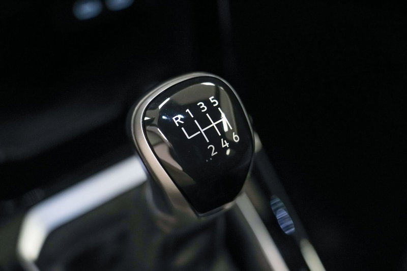 Volkswagen T-Roc usata a Varese (19)