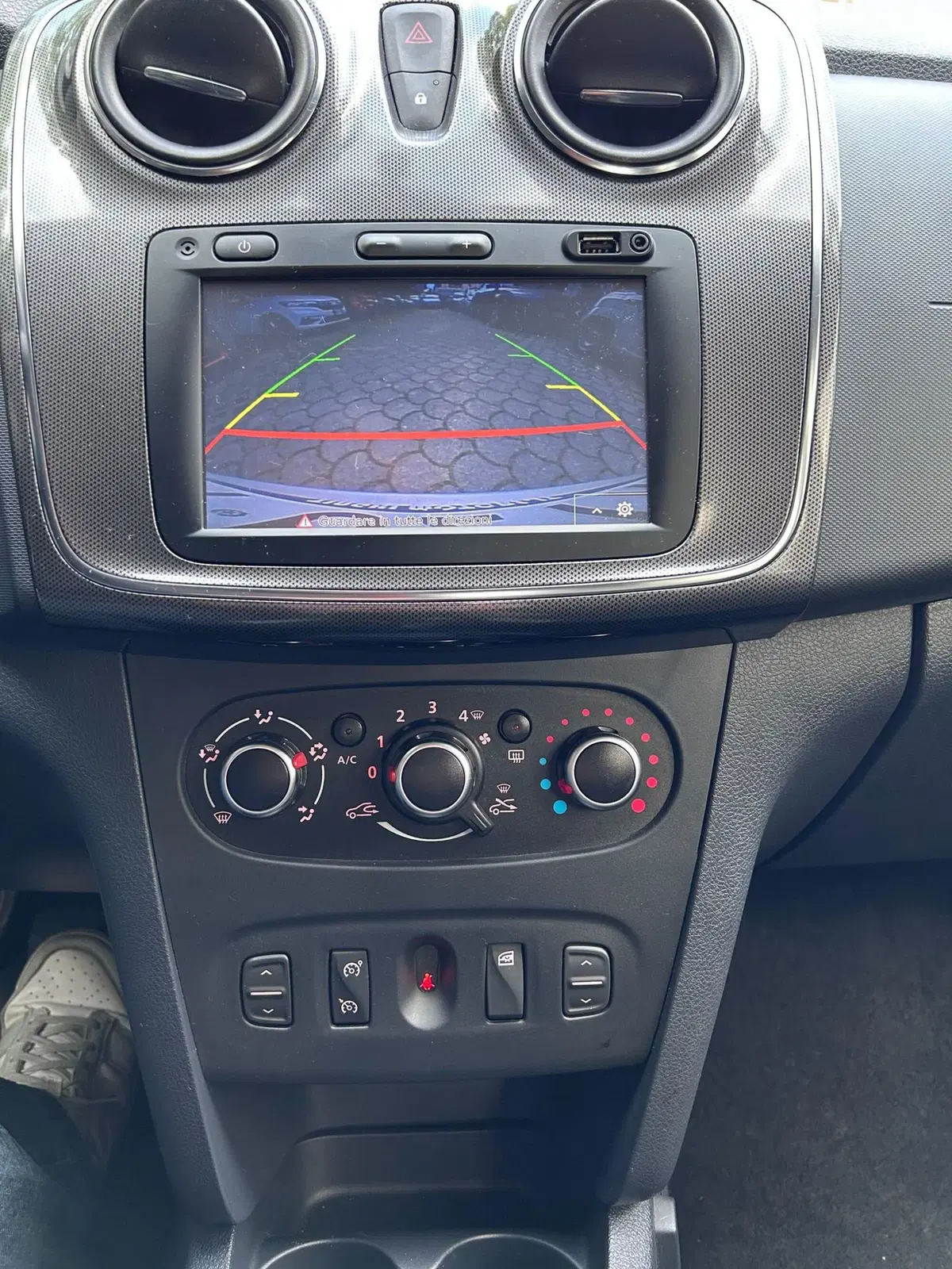 Dacia Sandero usata a Firenze (10)