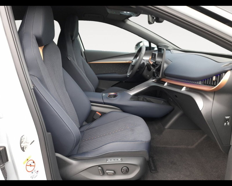 Cupra Tavascan nuova a Ravenna (15)