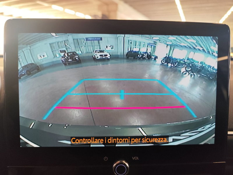 Toyota Yaris usata a Milano (12)