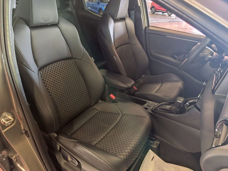 Toyota Yaris usata a Milano (17)