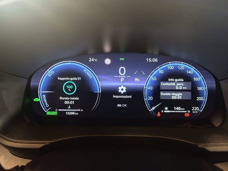 Toyota Yaris usata a Milano (9)