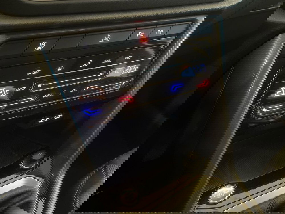 Volkswagen T-Roc usata a Firenze (15)