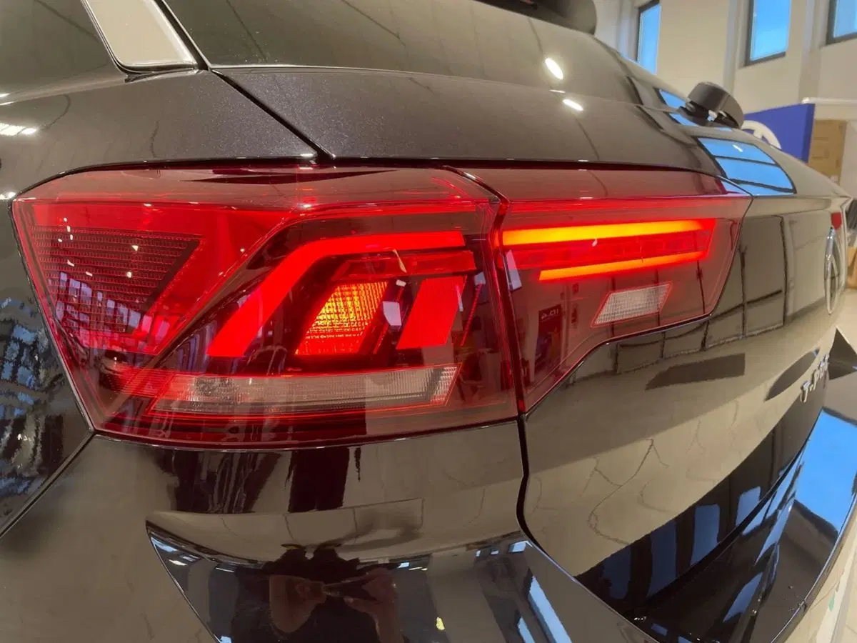 Volkswagen T-Roc usata a Firenze (17)
