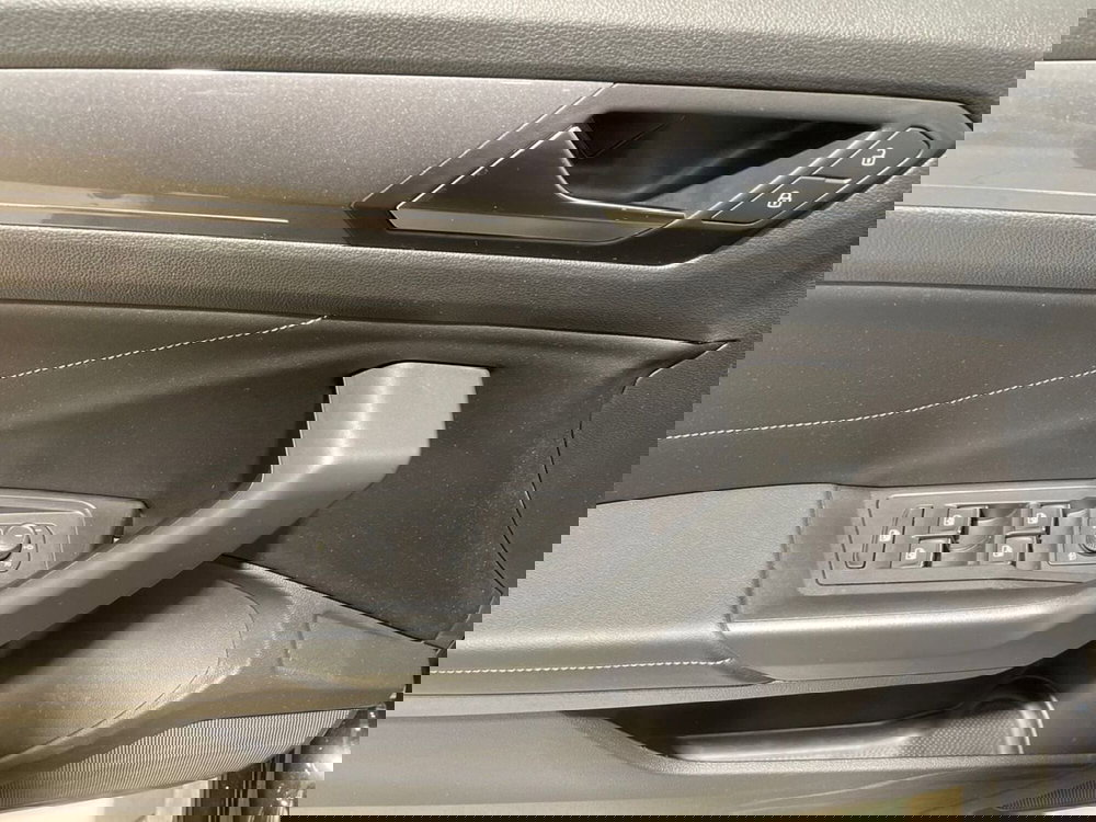 Volkswagen T-Roc usata a Firenze (19)