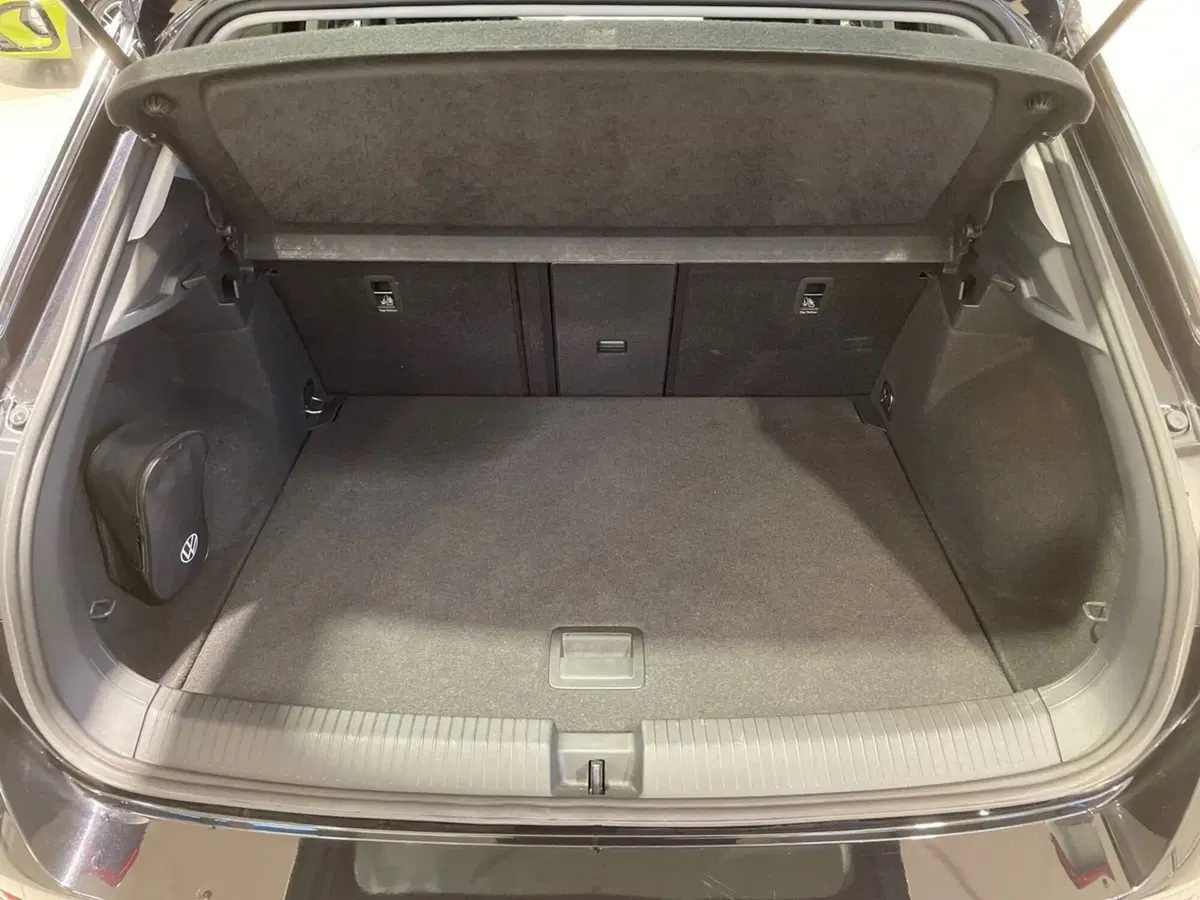 Volkswagen T-Roc usata a Firenze (8)