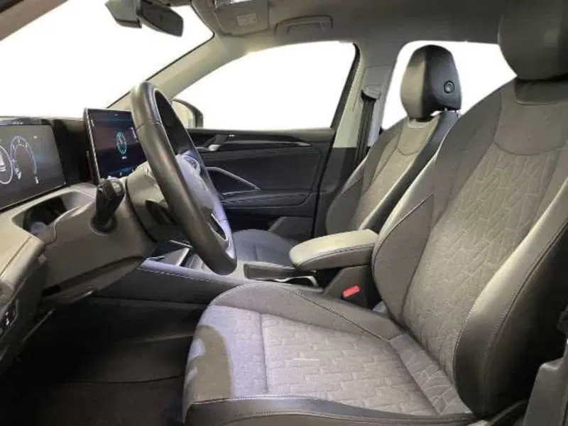 Volkswagen Tiguan usata a Prato (9)