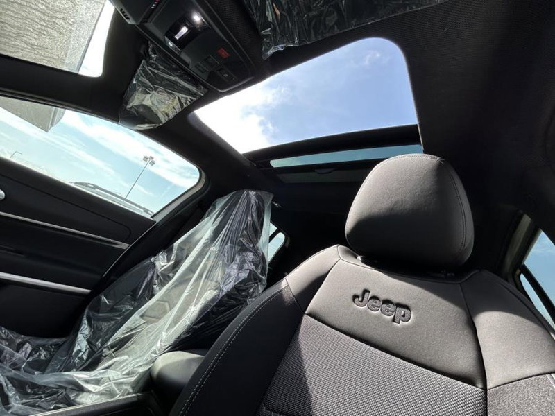 Jeep Avenger nuova a Cuneo (11)