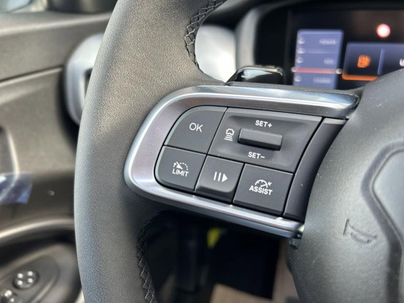 Jeep Avenger nuova a Cuneo (19)