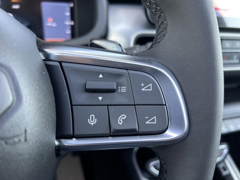 Jeep Avenger nuova a Cuneo (16)