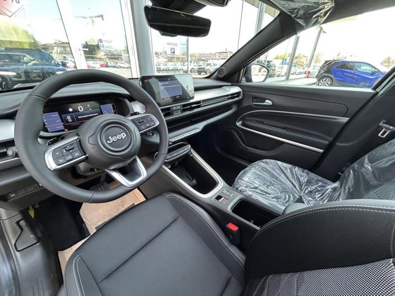 Jeep Avenger nuova a Cuneo (8)