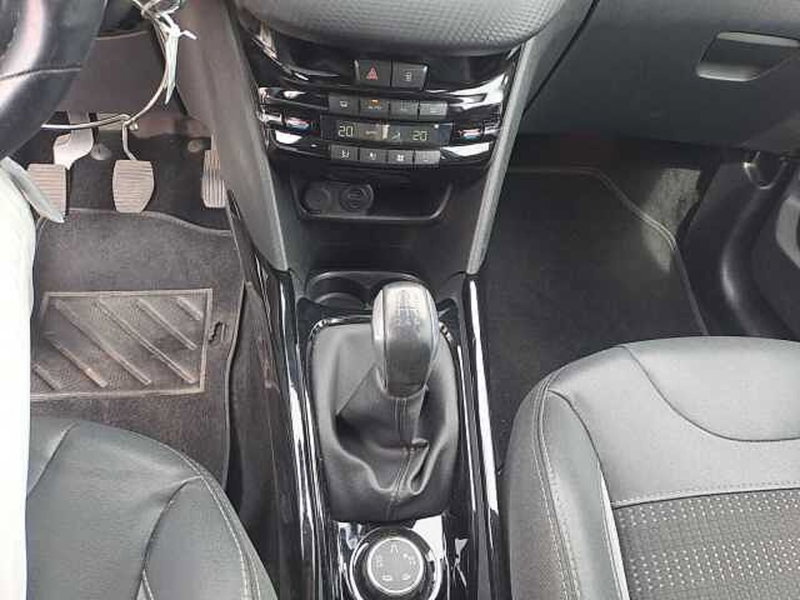 Peugeot 2008 usata a Venezia (14)