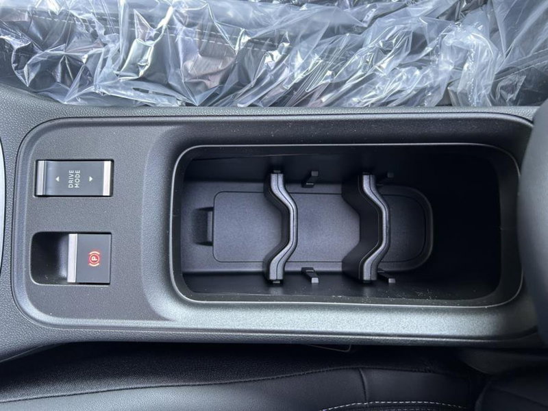 Jeep Avenger nuova a Cuneo (17)