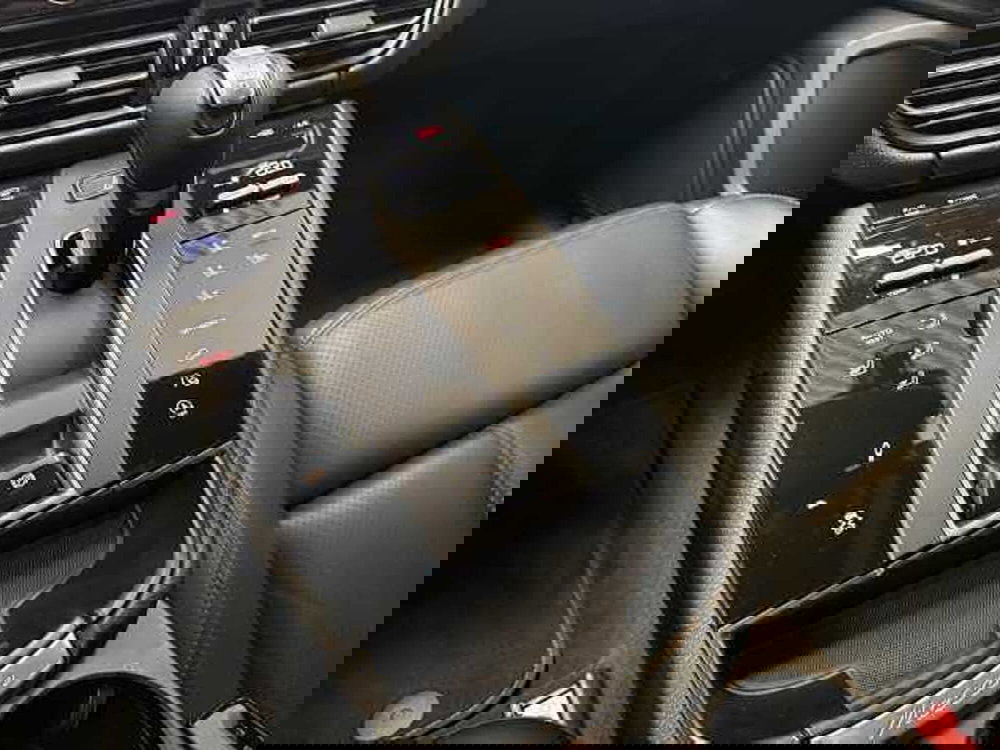 Porsche Macan usata a Milano (19)