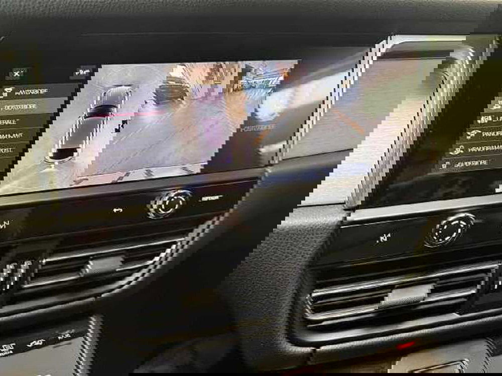 Porsche Macan usata a Milano (20)