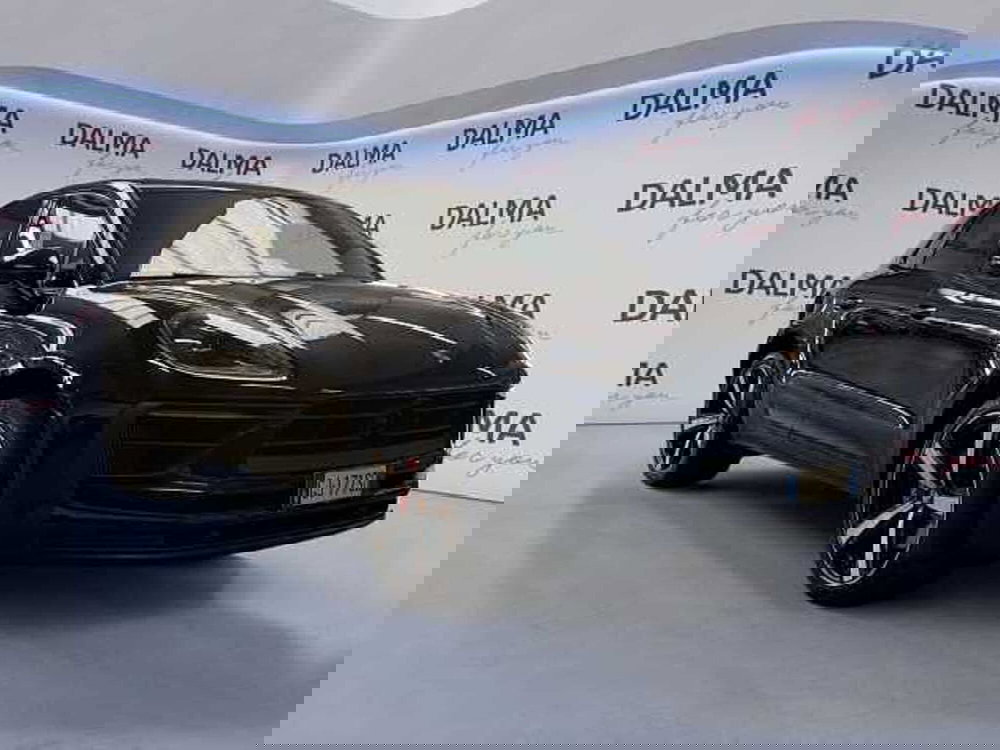 Porsche Macan usata a Milano (7)