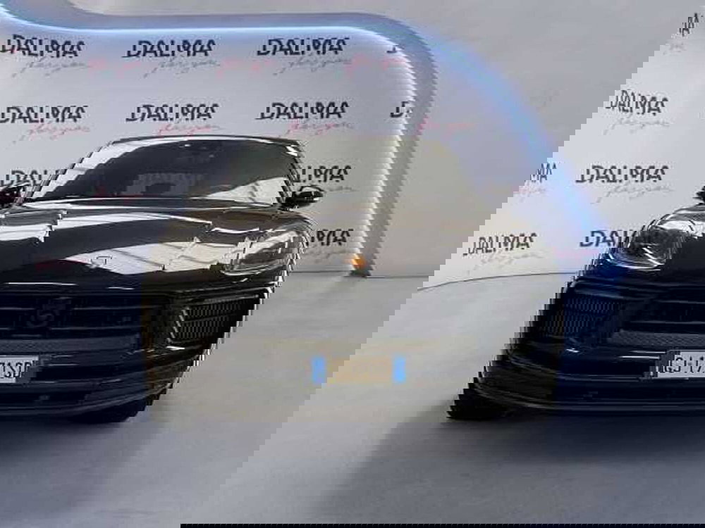 Porsche Macan usata a Milano (8)