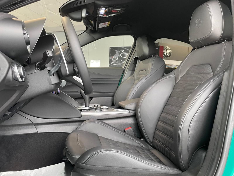 Alfa Romeo Giulia usata a Ancona (10)