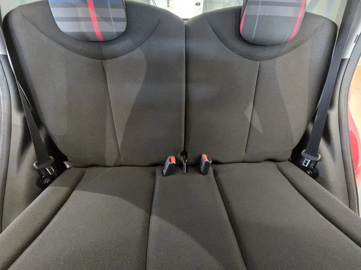 Peugeot 108 usata a Rimini (10)