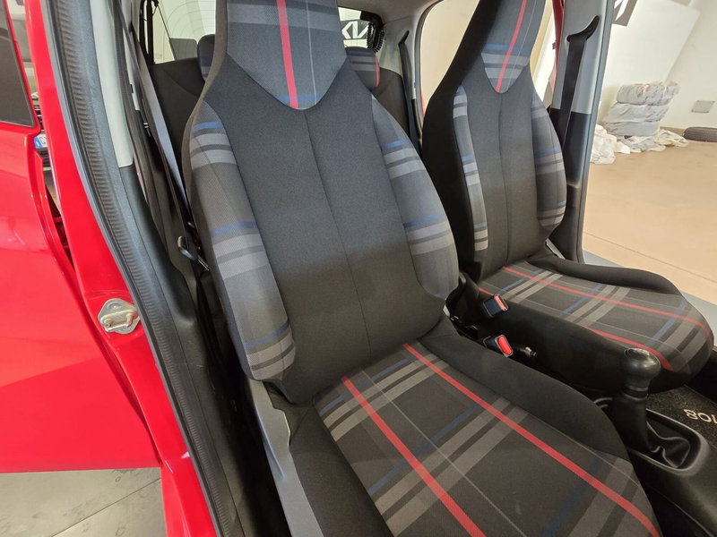 Peugeot 108 usata a Rimini (14)