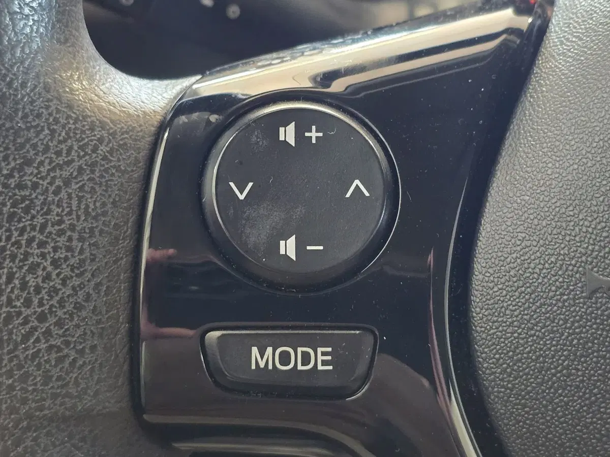 Peugeot 108 usata a Rimini (16)
