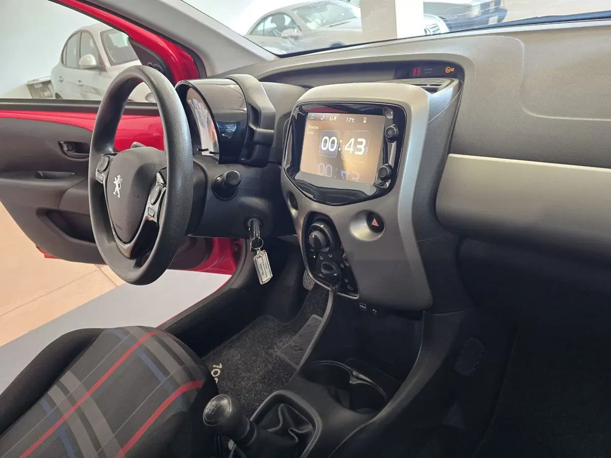 Peugeot 108 usata a Rimini (18)