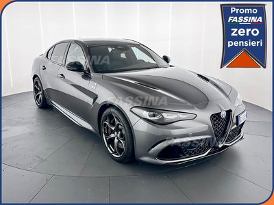Alfa Romeo Giulia 2.9 V6 Quadrifoglio 520cv auto del 2025 usata a Milano