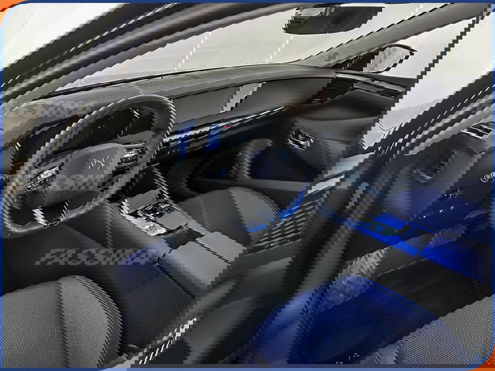 Ds DS 4 nuova a Milano (9)