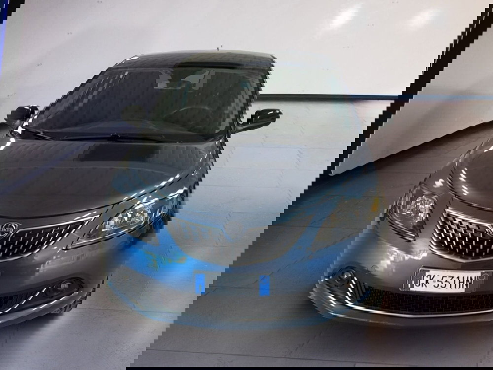 Lancia Ypsilon usata a Arezzo (5)