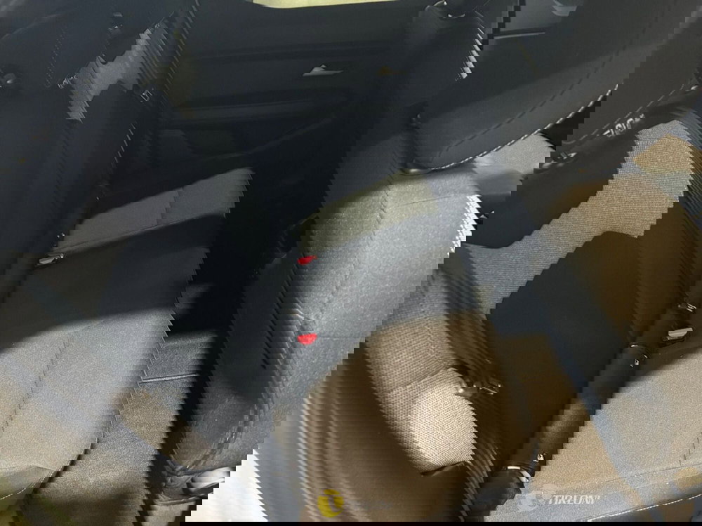 Dacia Duster usata a Milano (13)