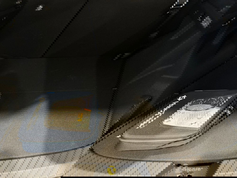 Dacia Duster usata a Milano (18)