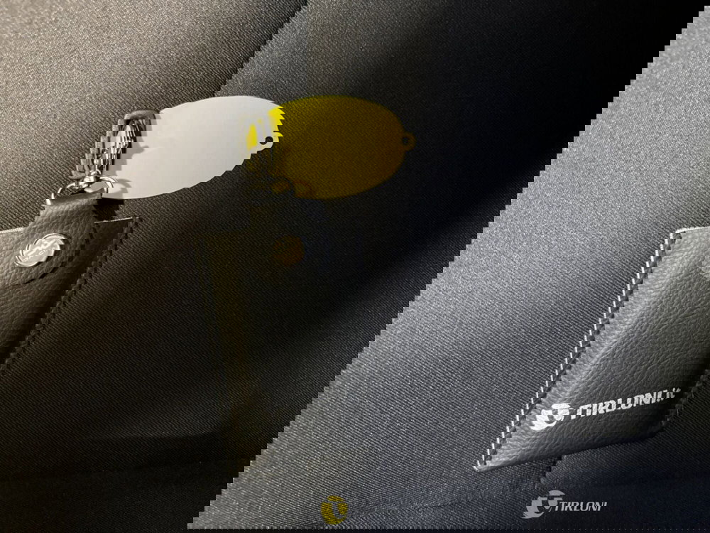 Dacia Duster usata a Milano (19)