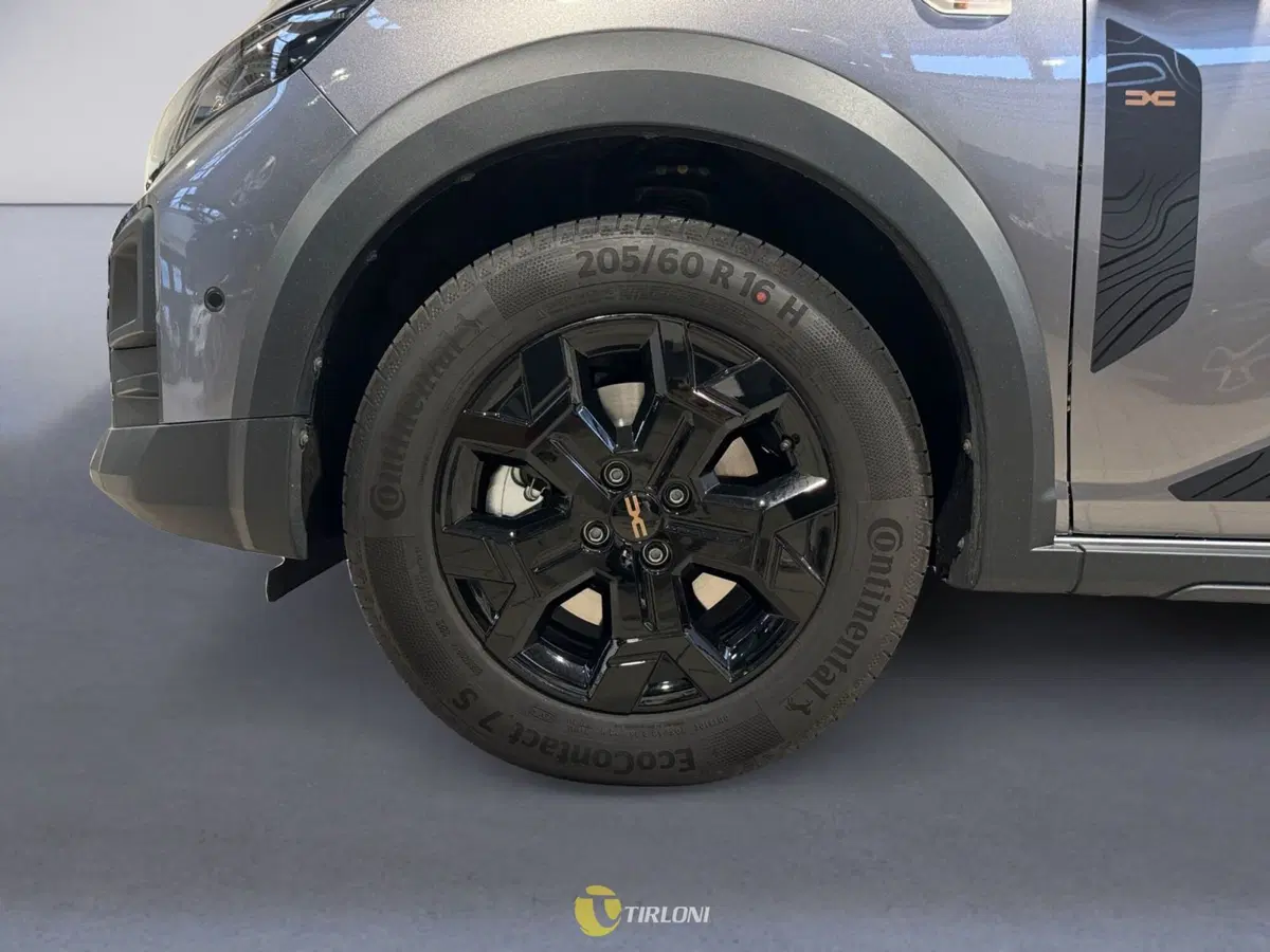 Dacia Jogger usata a Milano (16)