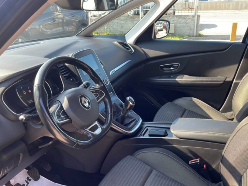 Renault Grand Scénic usata a Foggia (9)