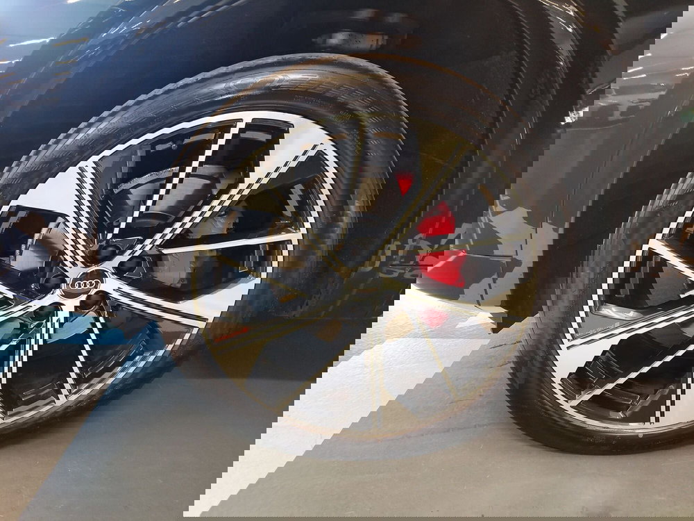 Audi Q4 Sportback usata a Modena (6)