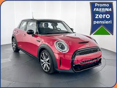 MINI Mini 2.0 Cooper S Classic 5 porte del 2022 usata a Milano