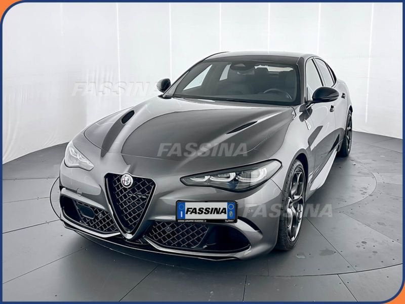 Alfa Romeo Giulia usata a Milano (3)