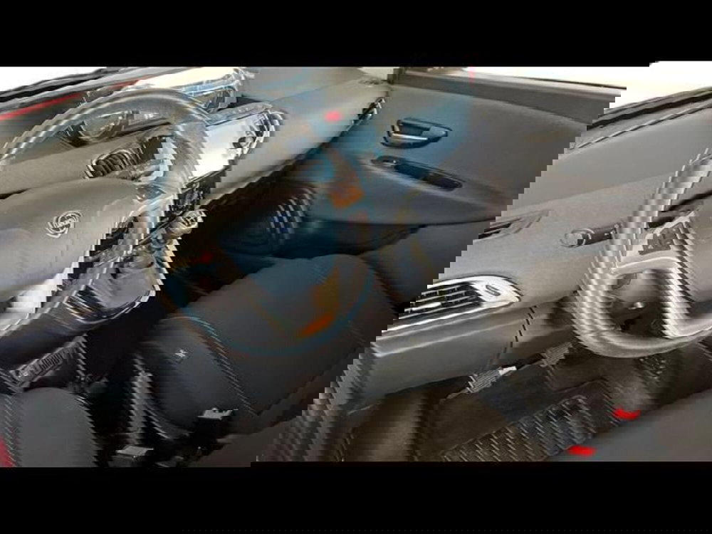 Lancia Ypsilon usata a Firenze (10)