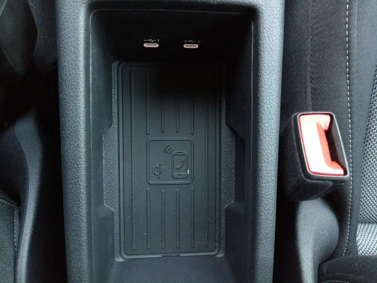 Audi Q2 usata a Bari (17)