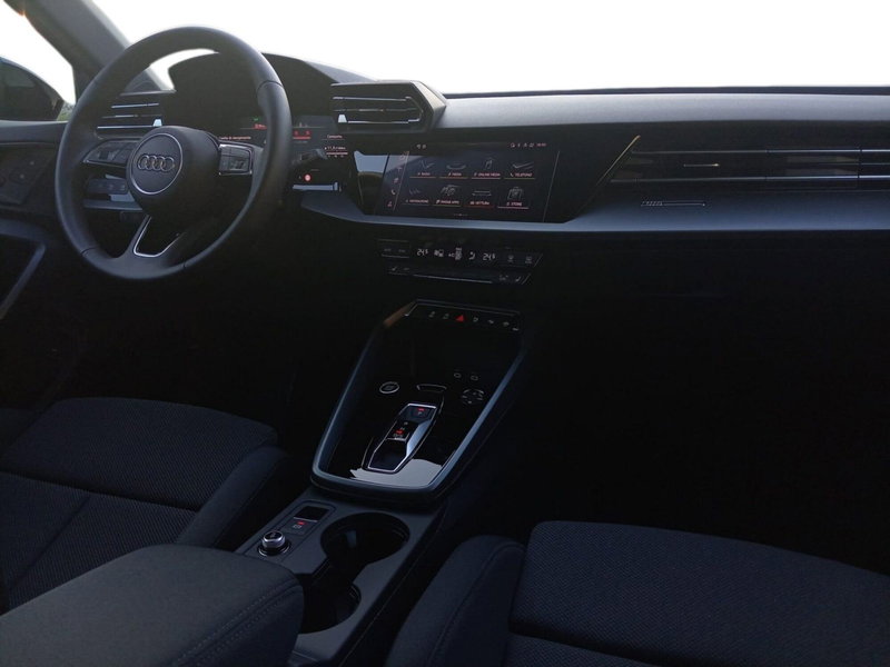 Audi A3 Sportback usata a Bari (4)